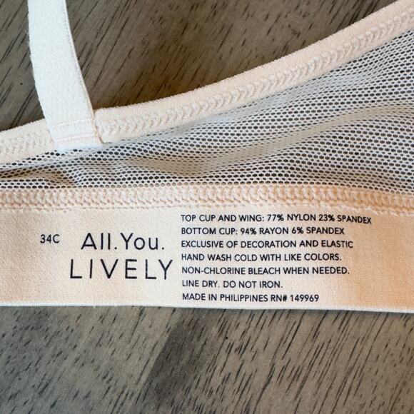 All . You. LIVELY Women's All Day Deep V Wire Free Bra beige bra, size 34C - Picture 5 of 9